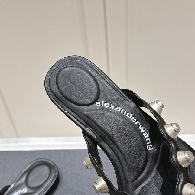 RHODES STUDDED THONG SANDALS IN BLACK CALFSKIN