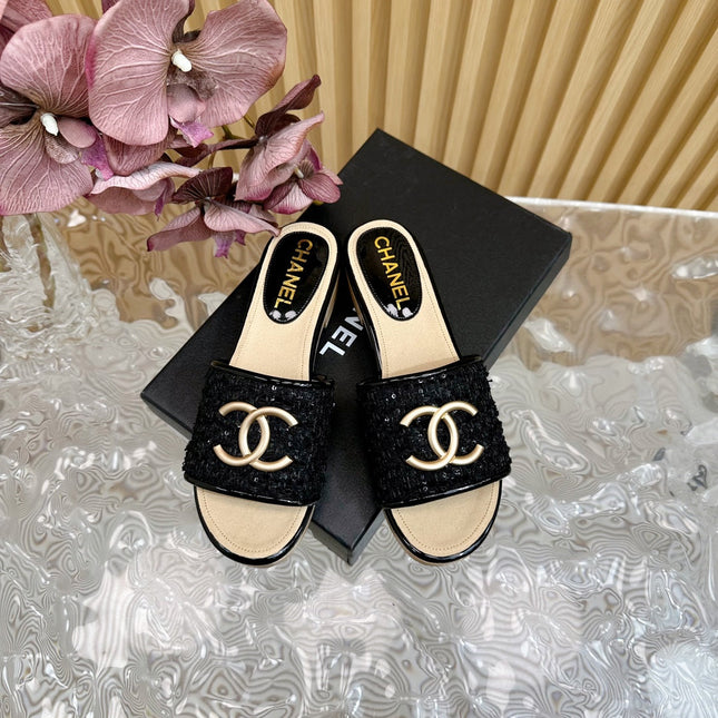 PLATFORM SLIPPERS IN BLACK TWEED AND LAMBSKIN