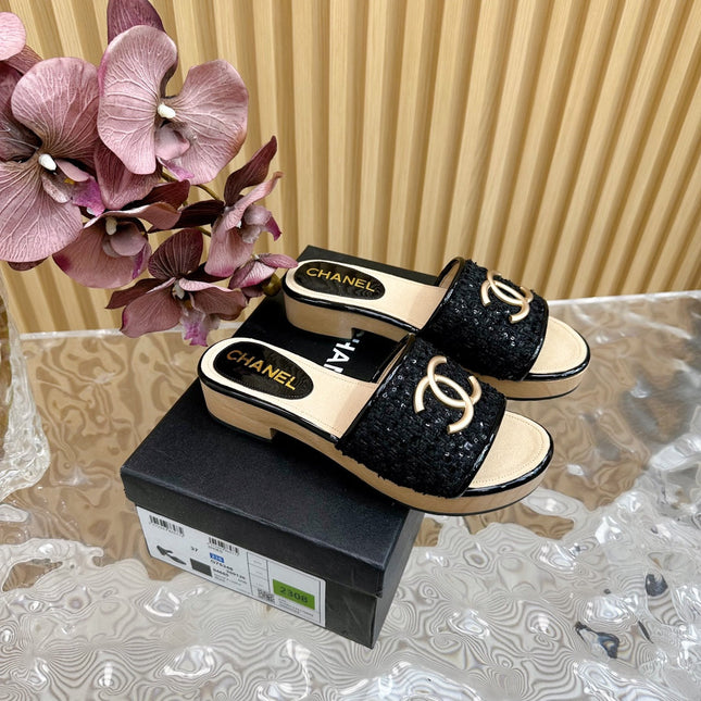 PLATFORM SLIPPERS IN BLACK TWEED AND LAMBSKIN