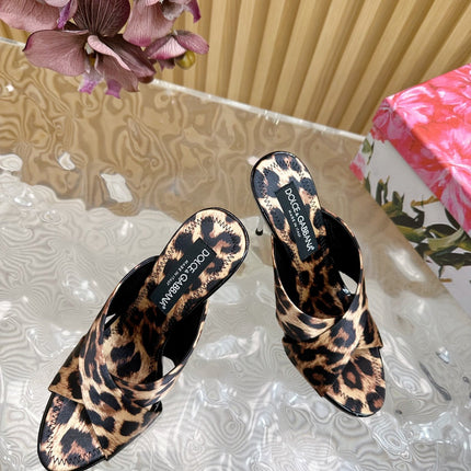 DG 100MM IN BEIGE FOOTWEAR – LEOPARD PRINT SATIN MULES
