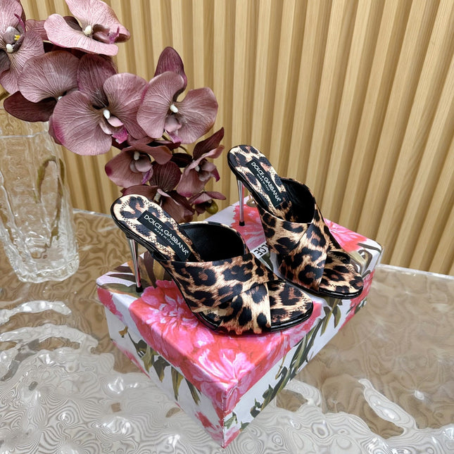 DG 100MM IN BEIGE FOOTWEAR – LEOPARD PRINT SATIN MULES