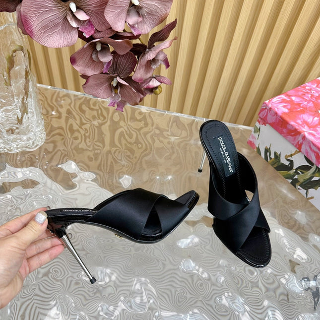 DG 100MM IN BLACK SATIN MULES