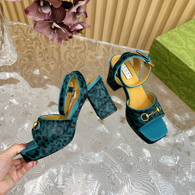 HORSEBIT HIGH-HEEL SANDAL WITH LEOPARD PRINT IN TURQUOISE VELVET AND CALFSKIN LINING