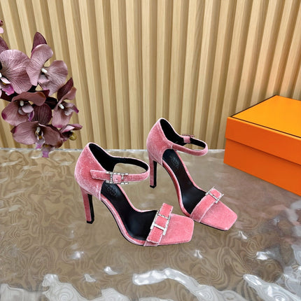 JULY SANDAL 105 MM IN ROUGE PINK VELVET