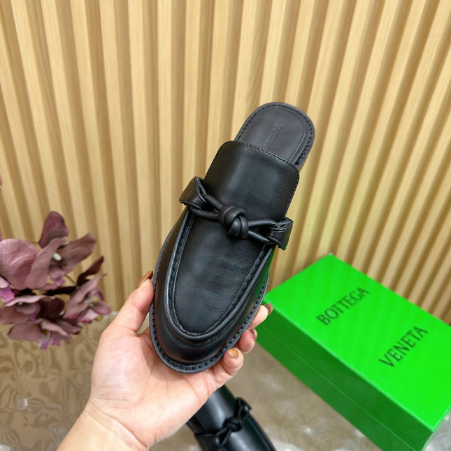 OPEN-BACK LOAFER REALISED IN BLACK SOFT CALFSKIN