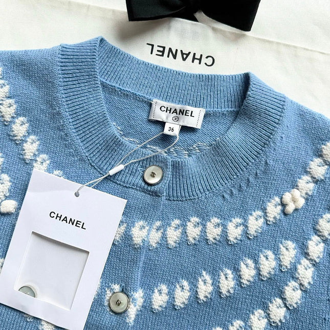 Chanel 25P Cardigan Light Blue Mix White Cashmere 237300