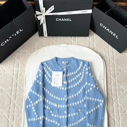 Chanel 25P Cardigan Light Blue Mix White Cashmere 237300