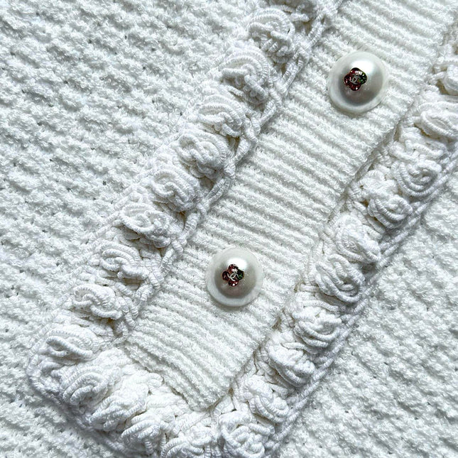 Chanel 25P Long-Sleeve Top White Tweed Pearl Buttons 237299