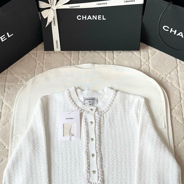 Chanel 25P Long-Sleeve Top White Tweed Pearl Buttons 237299
