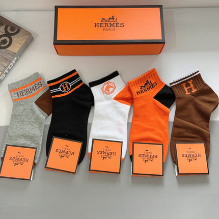 Collection image for: HERMES SOCKS