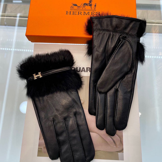 GLOVES WITH H LETTER IN BLACK SHEEPSKIN AND LAMB FUR 409344
