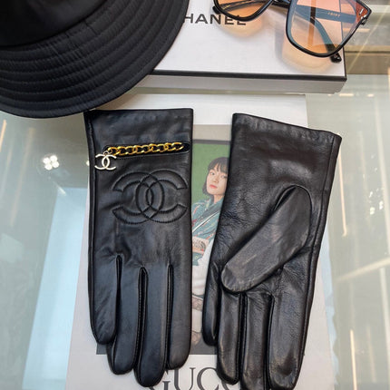 GLOVES IN BLACK LAMBSKIN GOLD HARDWARE 463837