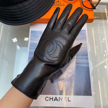 GLOVES IN BLACK LAMBSKIN 463840