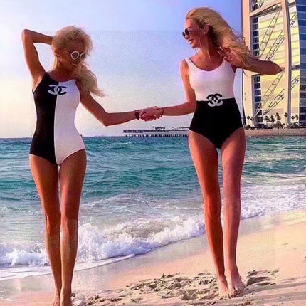 CC BIKINI SWIMSUIT SET IN BLACK AND WHITE 613717