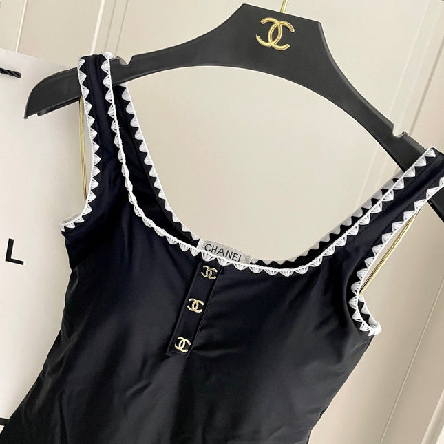 CC BIKINI SWIMSUIT SET IN BLACK AND WHITE TRIM 622173
