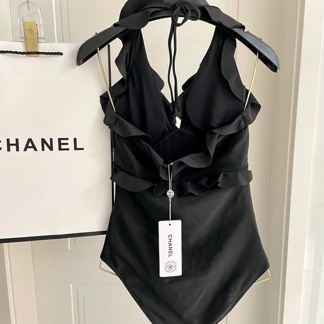 CC BIKINI SWIMSUIT SET BLACK AND RUFFLED TRIM 622180
