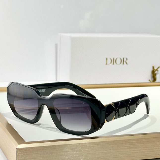 MONTAIGNE SUNGLASS LABY99.22 A3I IN ACETATE