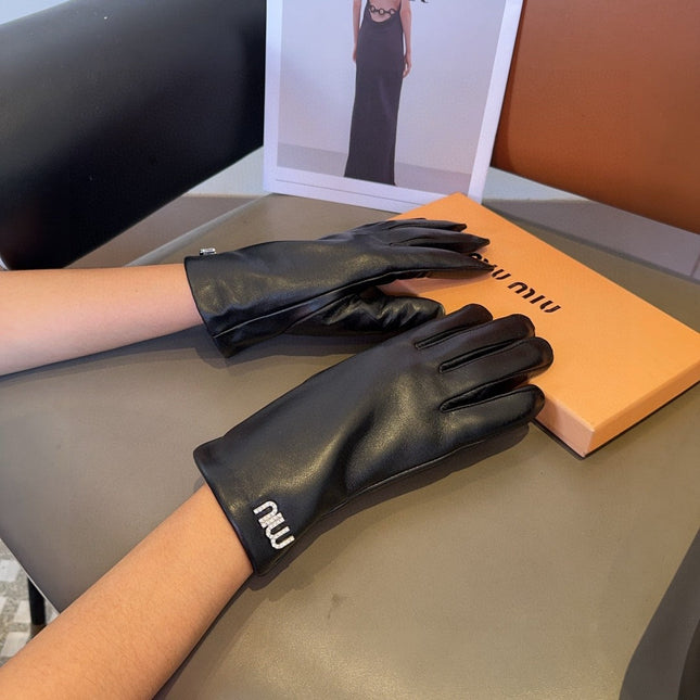 GLOVES IN BLACK LAMBSKIN 465049