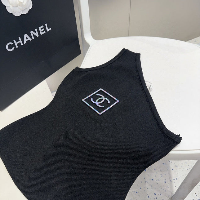 ONE SHOULDER TOP 624509 IN BLACK COTTON MULTICOLOR LOGO