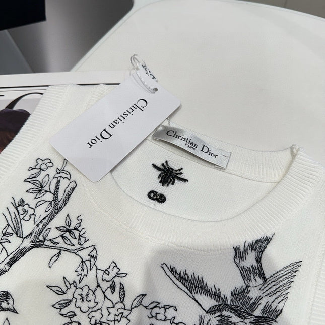 KNITTED TANK TOP 643231 IN WHITE COTTON JERSEY BLACK BIRD AND FLORAL PATTERN