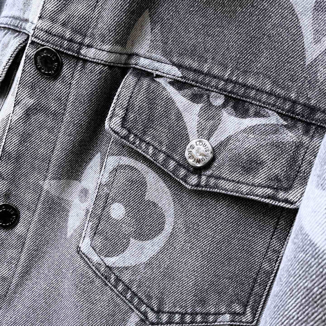 LV BASIC SHIRT JACKET IN GRAY MONOGRAM DENIM 239130