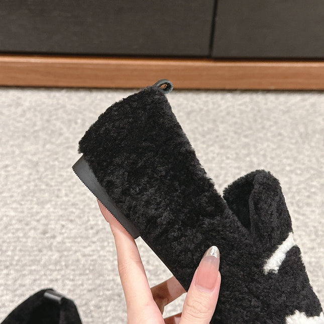 CC LOAFERS IN BLACK FLEECE WITH WHITE LOGO