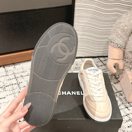 SNEAKER IN BISQUE BEIGE HAND-POLISHED CALFSKIN 977827