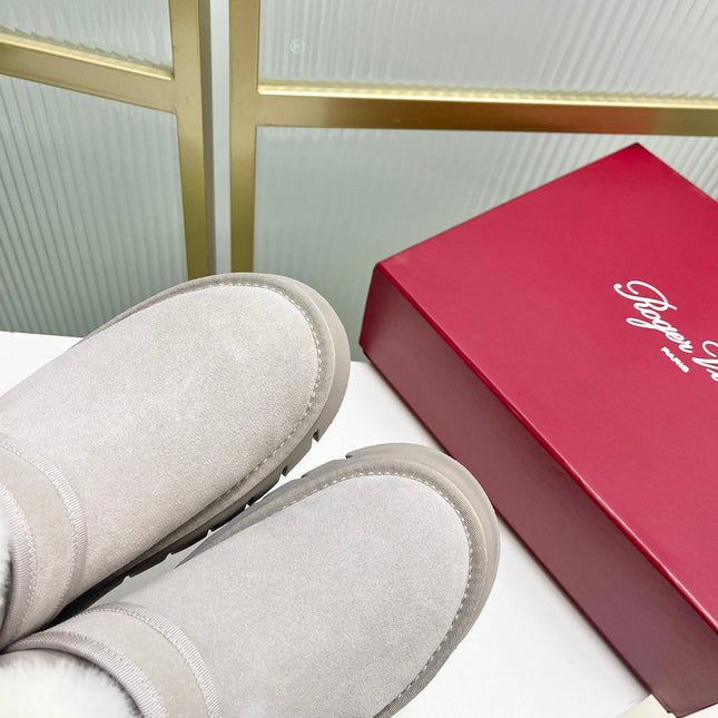 VIV’ WINTER FUR STRASS BUCKLE ANKLE BOOTS IN LIGHT GREY SUEDE