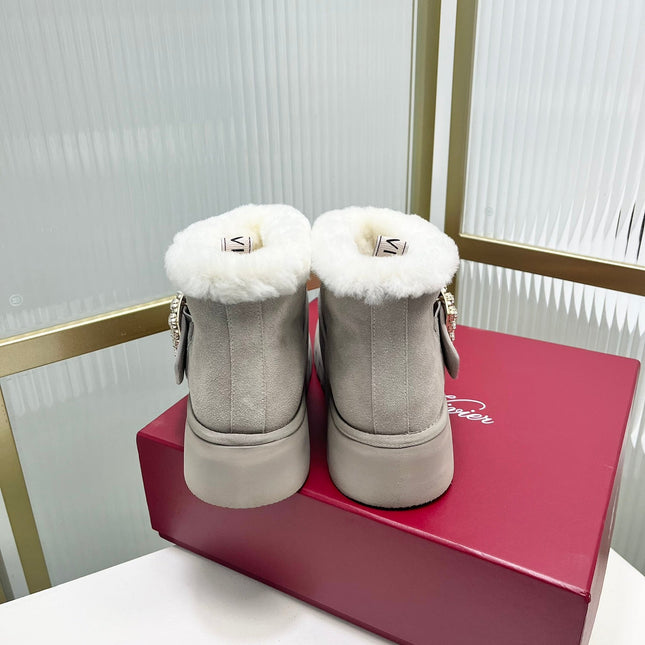 VIV’ WINTER FUR STRASS BUCKLE ANKLE BOOTS IN LIGHT GREY SUEDE