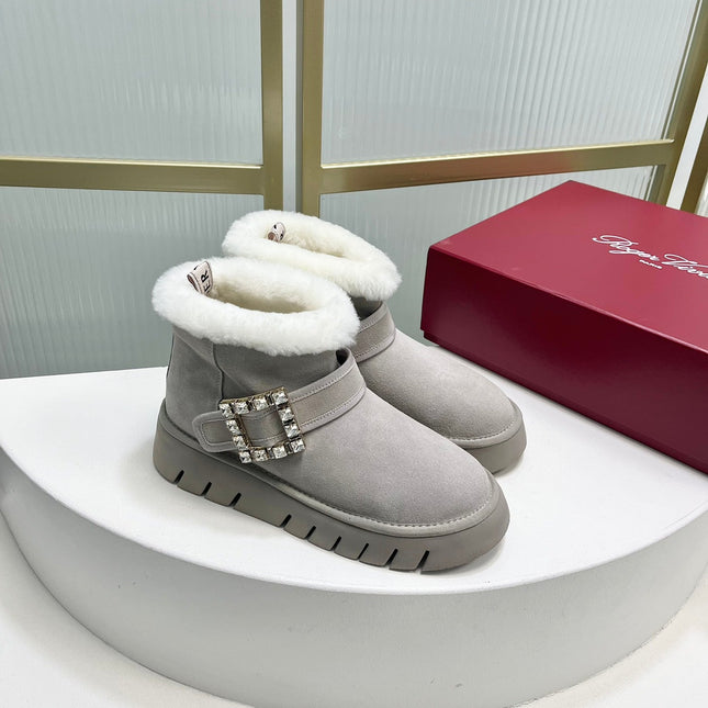 VIV’ WINTER FUR STRASS BUCKLE ANKLE BOOTS IN LIGHT GREY SUEDE