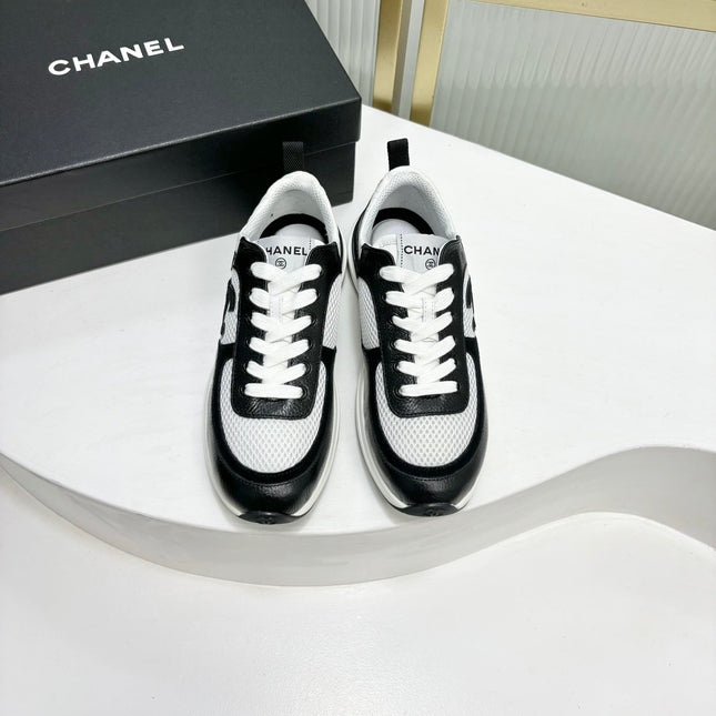 SNEAKER IN BLACK CALFSKIN AND GREY BREATHABLE MESH