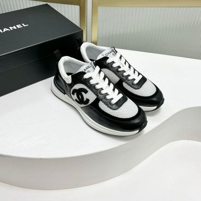 SNEAKER IN BLACK CALFSKIN AND GREY BREATHABLE MESH