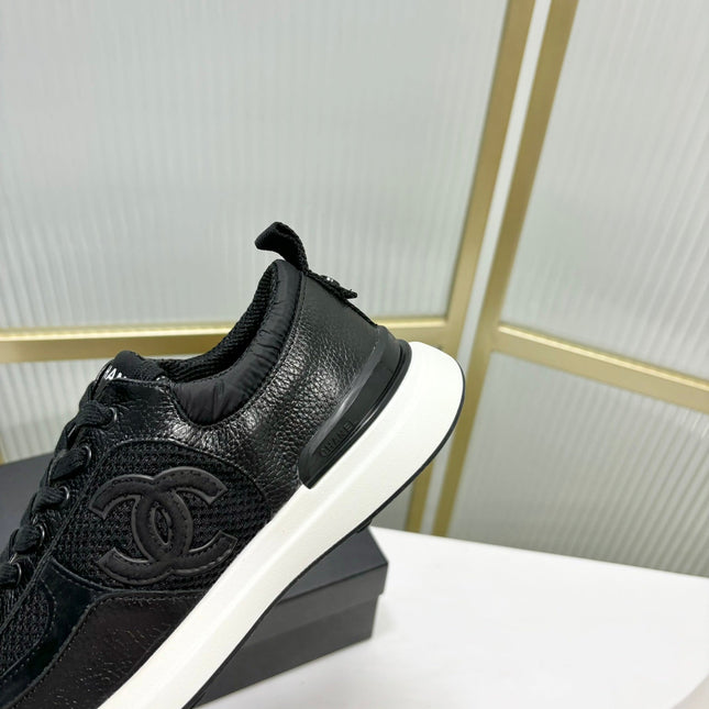 SNEAKER IN BLACK SUEDE