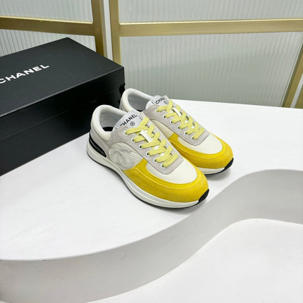 SNEAKER IN LIGHT YELLOW MIX GREY SUEDE