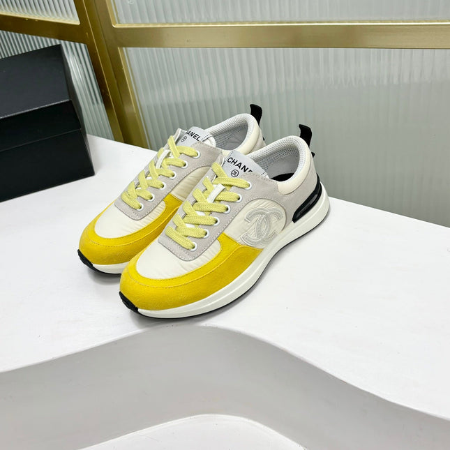 SNEAKER IN LIGHT YELLOW MIX GREY SUEDE