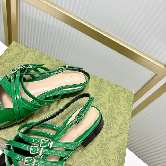 STRAPPY FLAT SLINGBACK IN EMERALD GREEN GLOSSY CALFSKIN