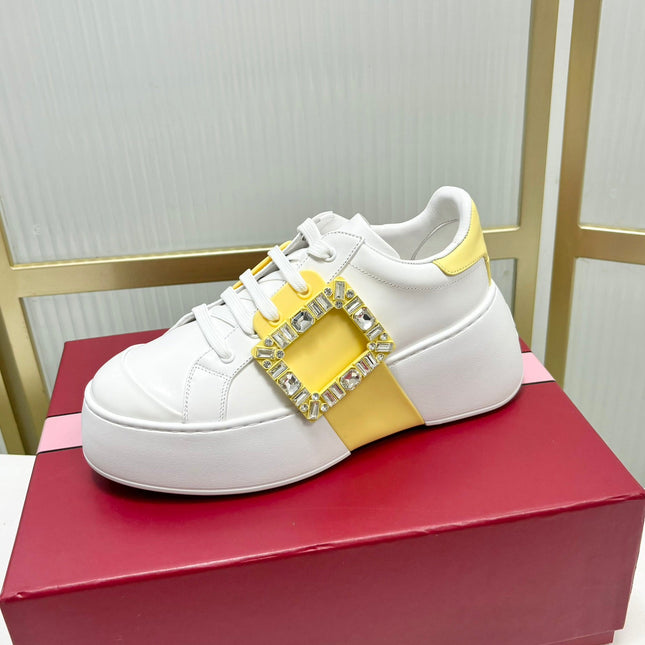 VIV' SKATE SNEAKERS IN WHITE CALFSKIN YELLOW GLITTER STRAP AND CRYSTAL BUCKLE