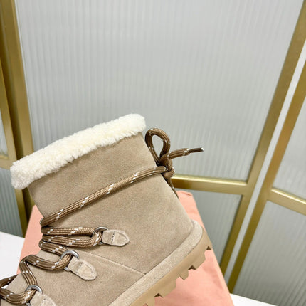 LACE-UP ANKLE BOOTS IN BEIGE SUEDE AND FLEECE LINING