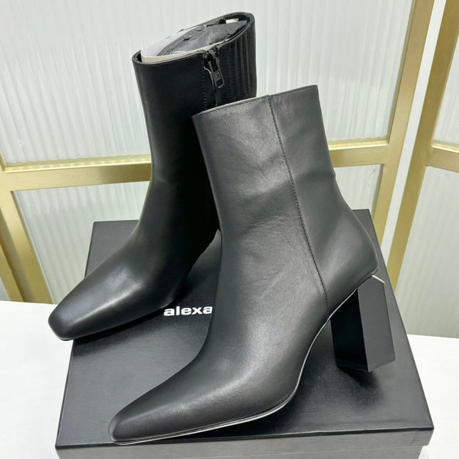 TONI 85MM ANKLE BOOT IN BLACK CALFSKIN