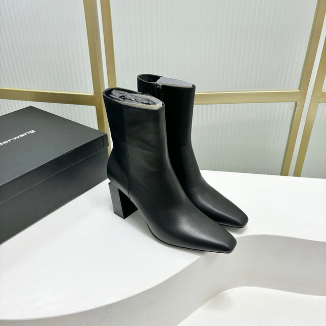 TONI 85MM ANKLE BOOT IN BLACK CALFSKIN