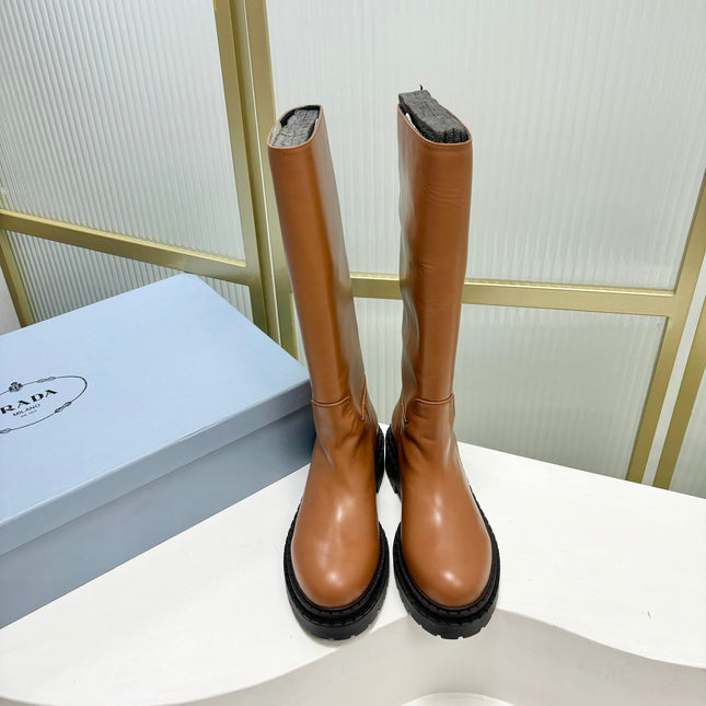 KNEE BOOTS WITH TRIANGLE LOGO IN CAMEL CALFSKIN