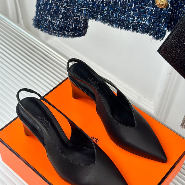 HIGH HEEL 75 MM POINTED- TOE SANDAL IN BLACK CALFSKIN