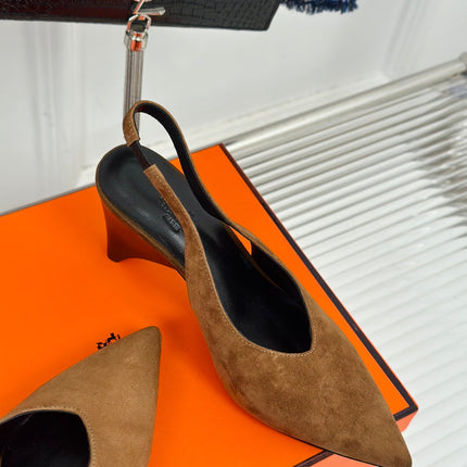 HIGH HEEL 75 MM POINTED- TOE SANDAL IN CIDER BROWN SUEDE