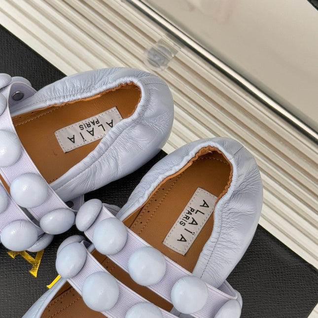 ALAIA MARY JANE PEARL IN PALE PURPLE GLOSSY LAMBSKIN