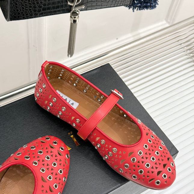 MARY JANE IN CHERRY RED CALFSKIN