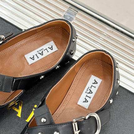 CROSSED STRAP BALLET FLATS IN BLACK CALFSKIN
