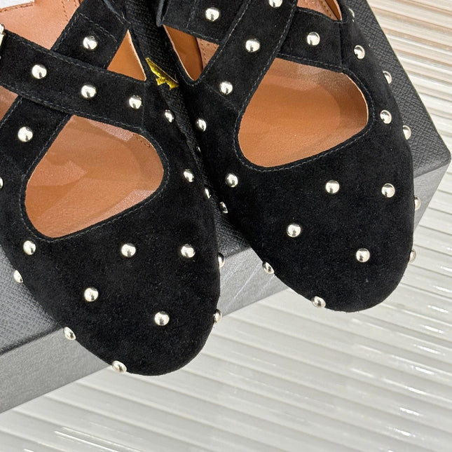 CROSSED STRAP BALLET FLATS IN BLACK SUEDE