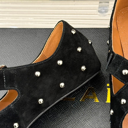 CROSSED STRAP BALLET FLATS IN BLACK SUEDE