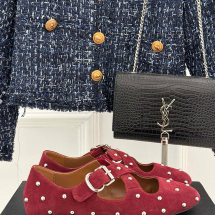 CROSSED STRAP BALLET FLATS IN BERRY RED SUEDE