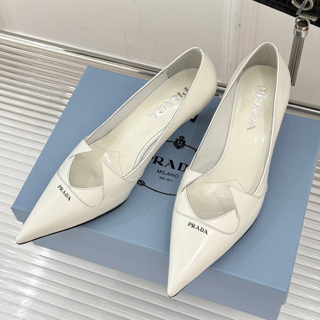 KITTEN HEEL PUMPS IN WHITE CALFSKIN